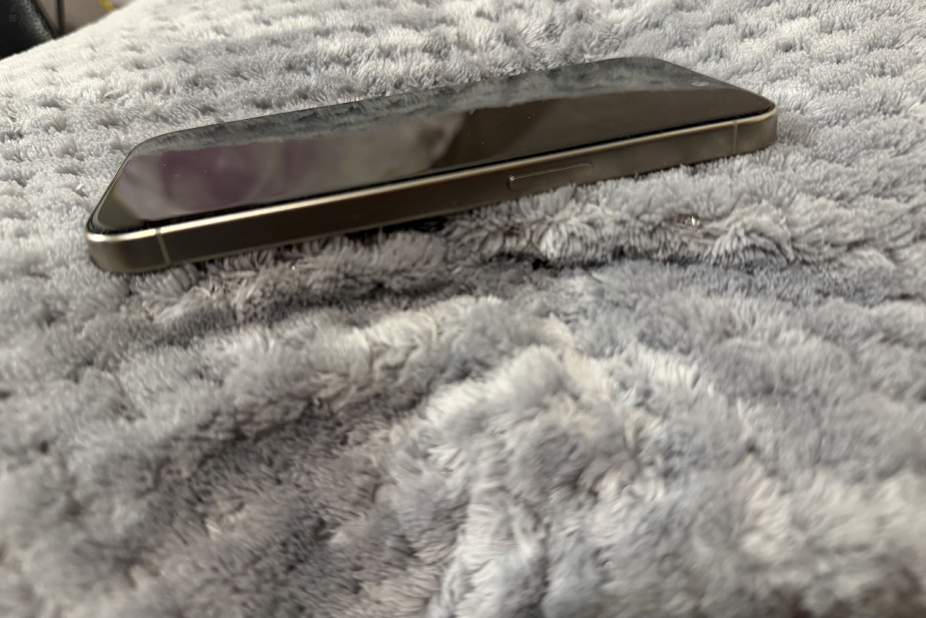 Eladó iPhone 15 pro 