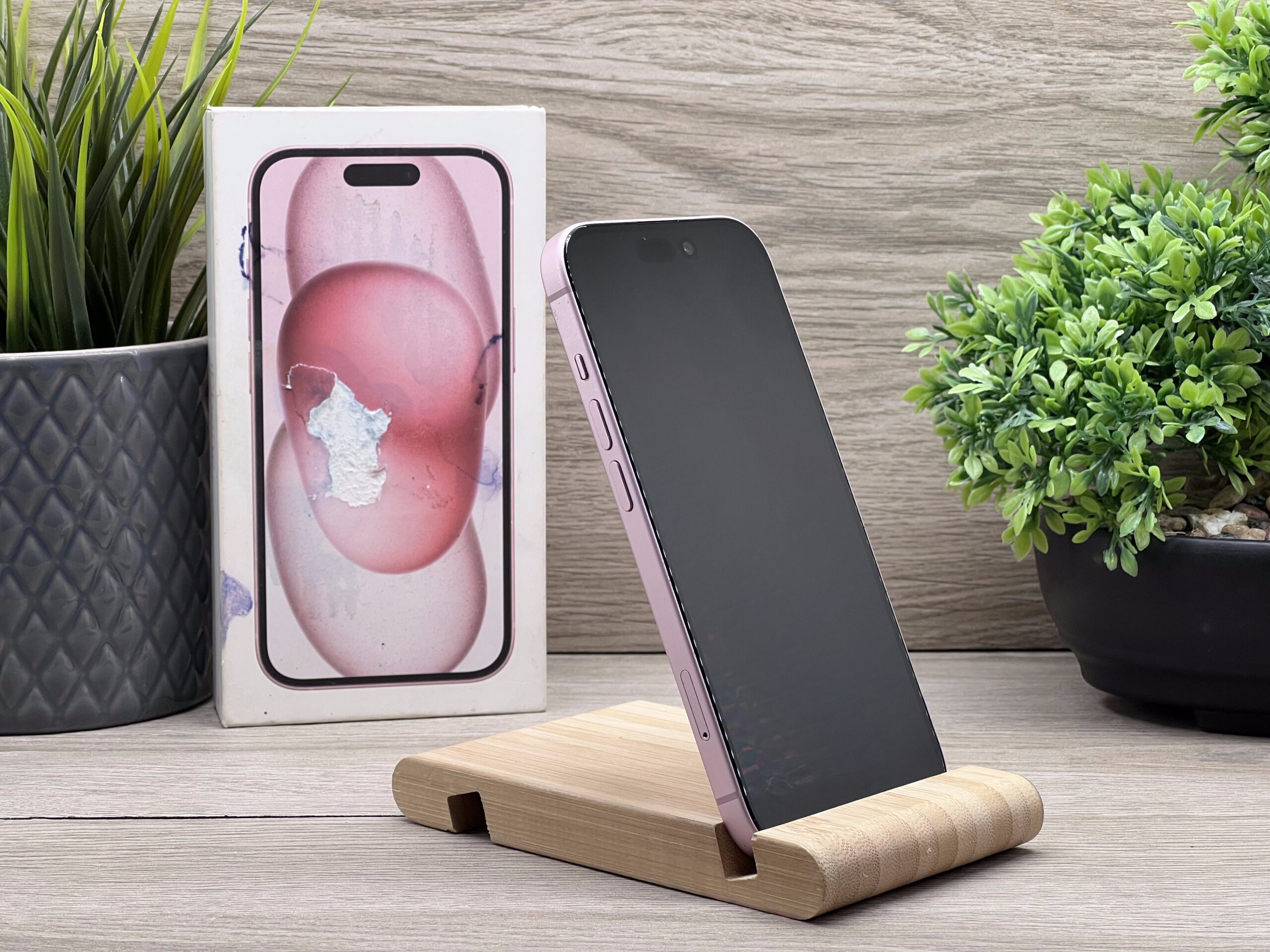 Hibátlan iPhone 15 Pink 128GB 2 ÉV Garanciával 100%