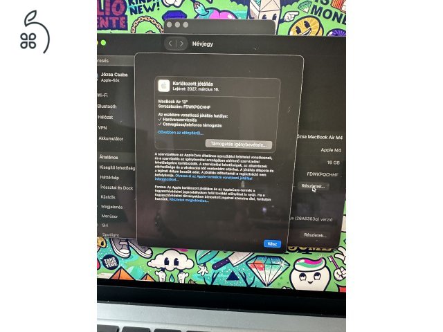 Apple MacBook Air 13,6