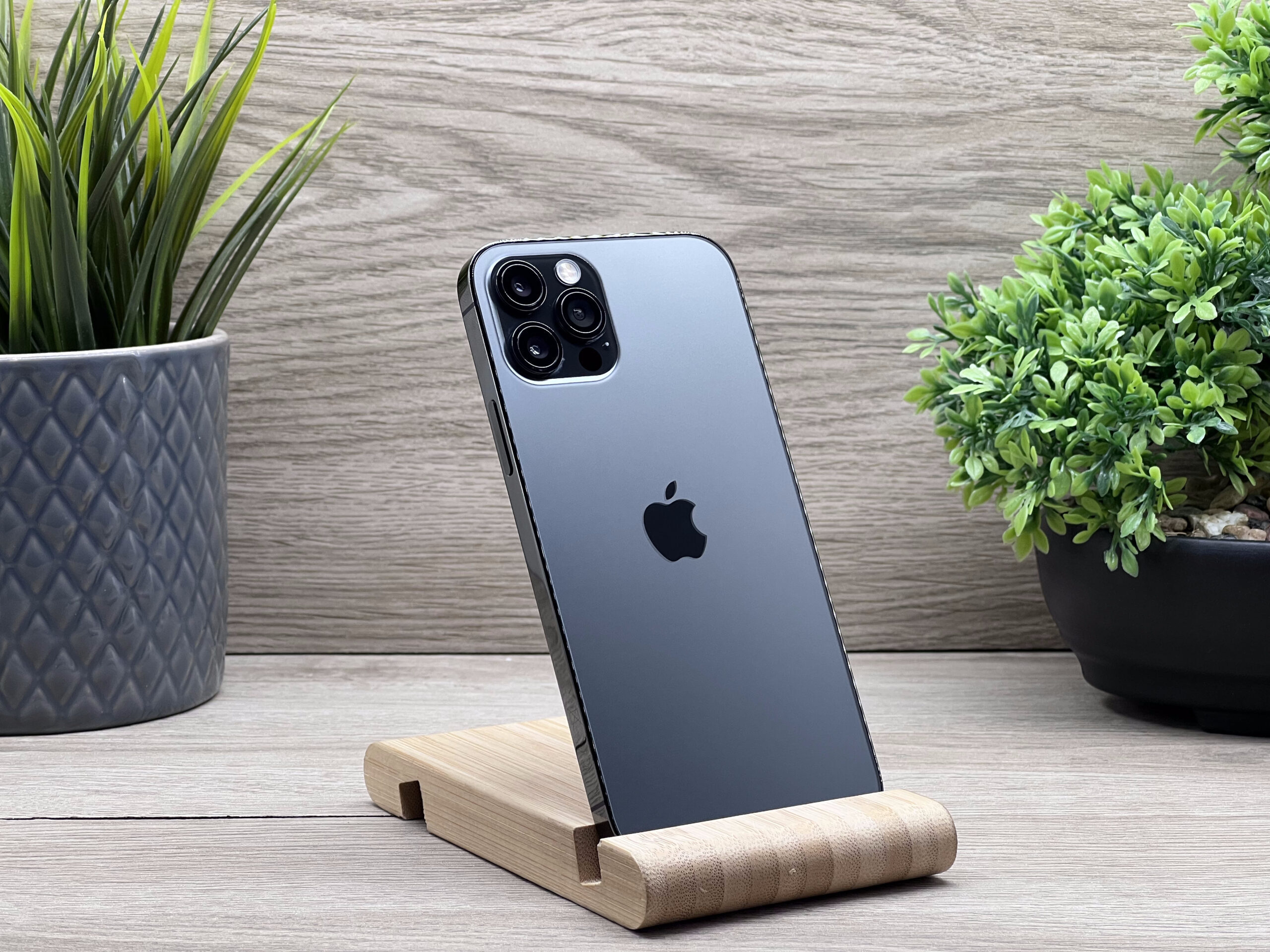 Hibátlan iPhone 12 Pro Graphite 256GB 2 ÉV Garanciával 100%