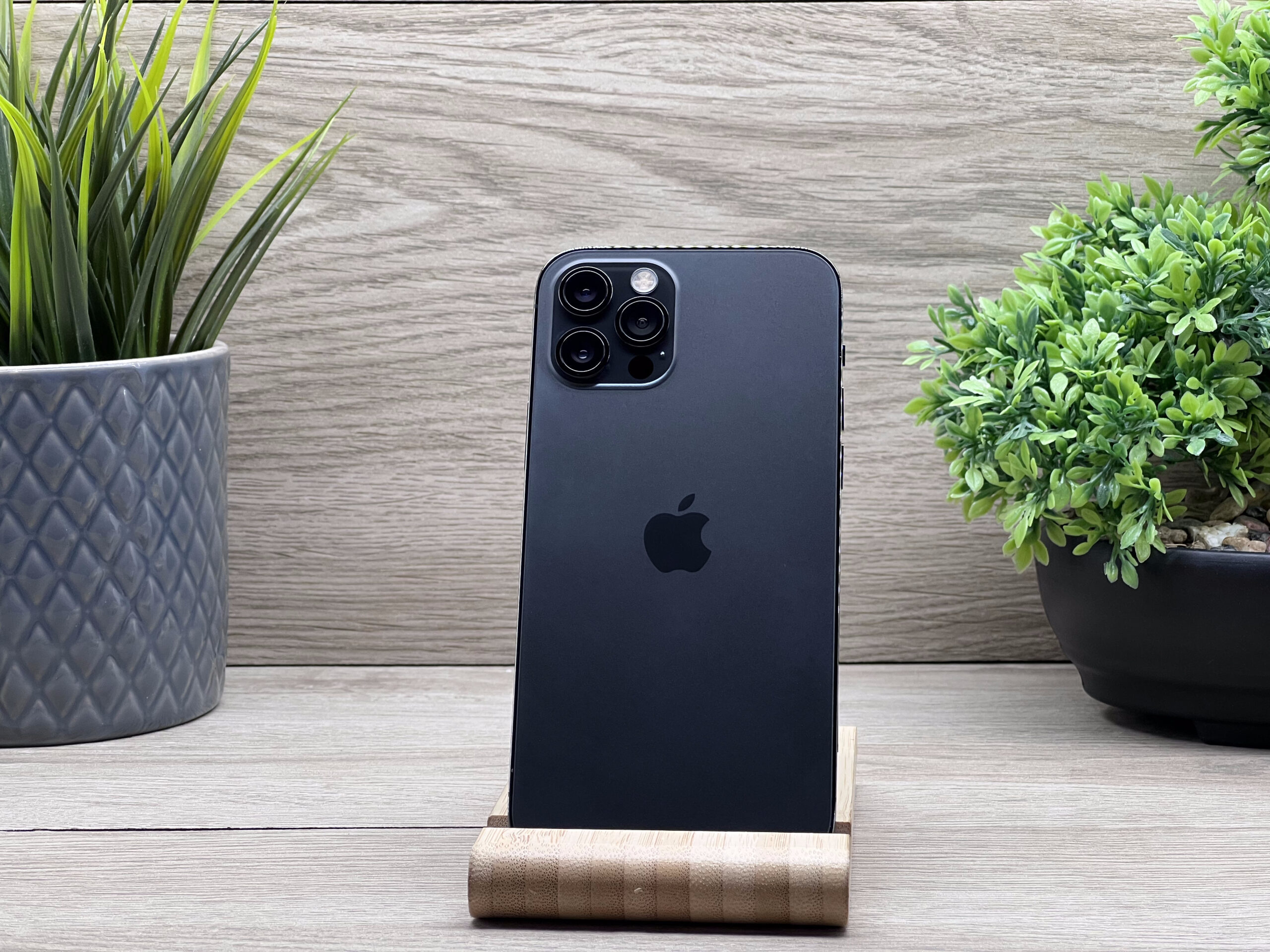 Hibátlan iPhone 12 Pro Graphite 256GB 2 ÉV Garanciával 100%