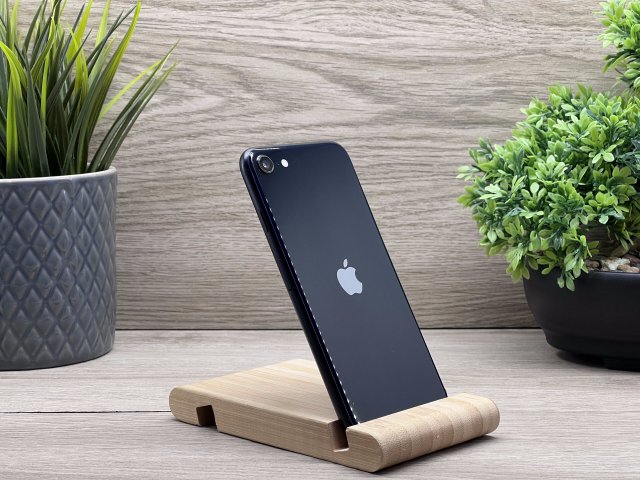 iPhone SE2022 Black 128GB 2 ÉV Garanciával 91%