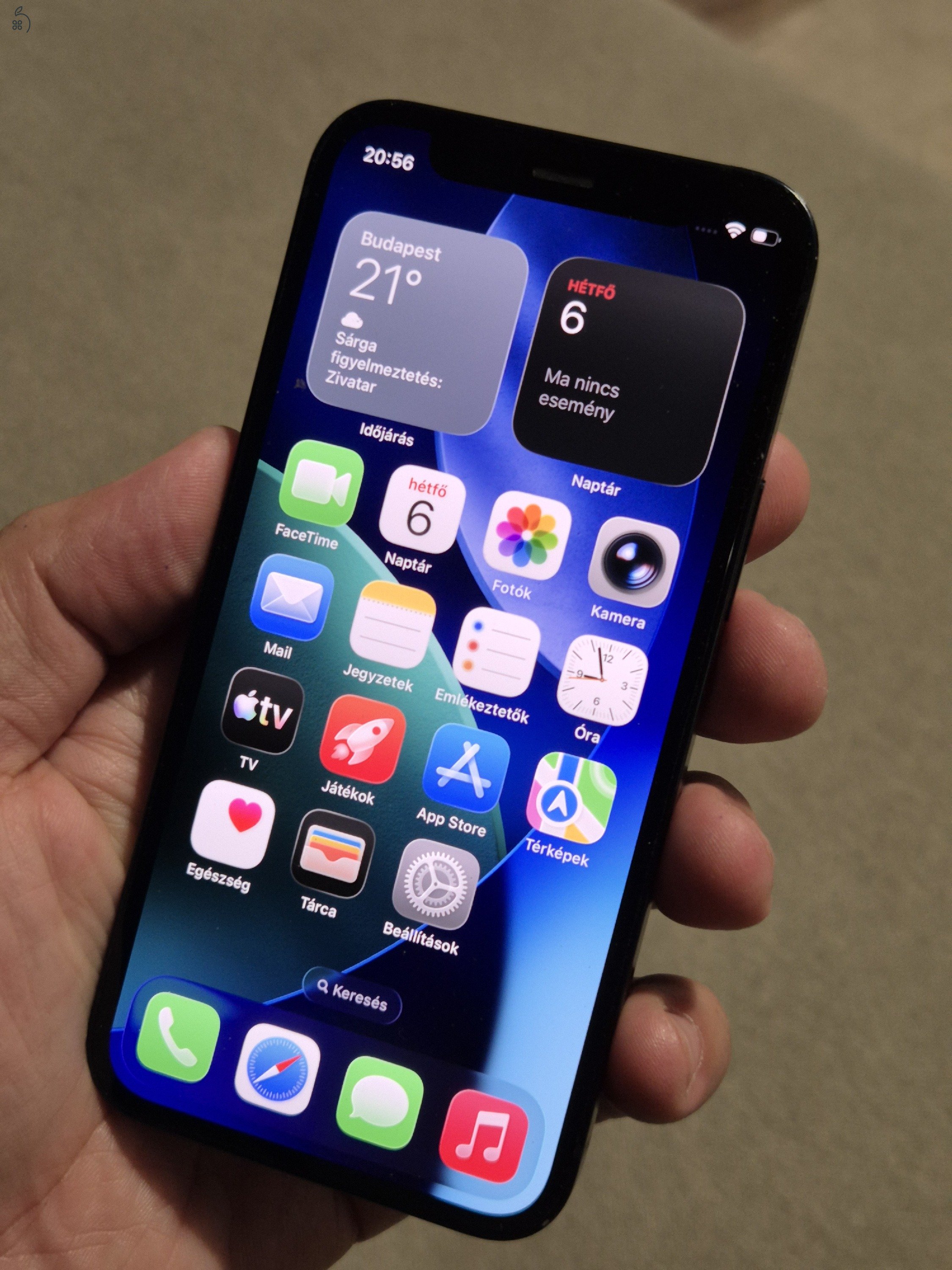 iPhone 12 mini 