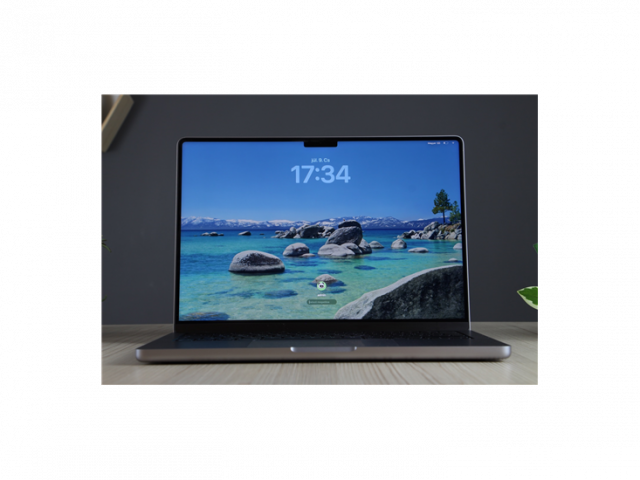 Használt MacBook Pro 14