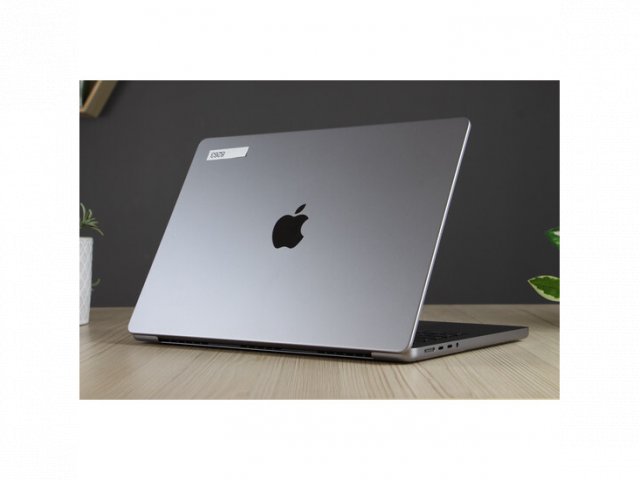 Használt MacBook Pro 14