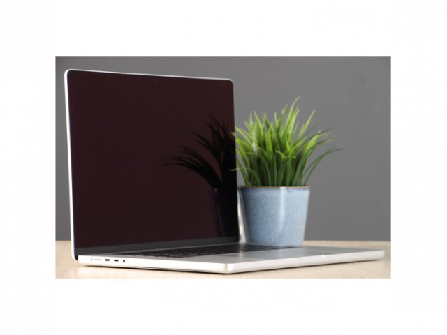 Újszerű Apple Macbook Pro 16