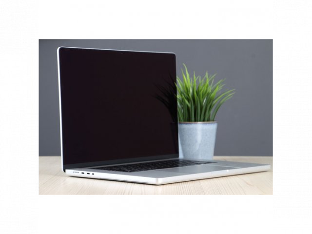 Újszerű Apple Macbook Pro 16
