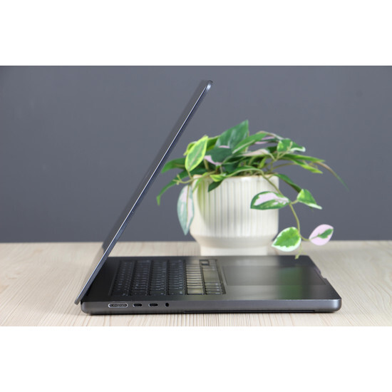 Használt Apple Macbook Pro 16