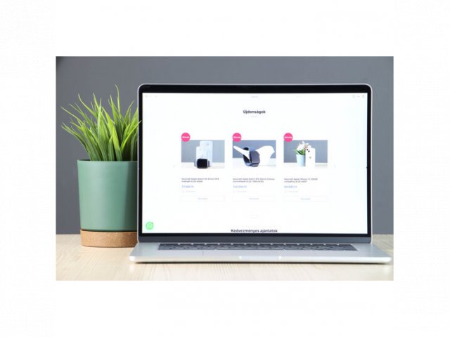 Használt Apple MacBook Air 15