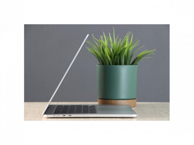 Használt Apple MacBook Air 15