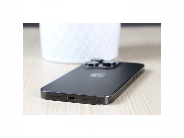 Használt Apple iPhone 14 Pro 256GB Space Black C US-7523