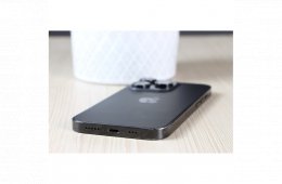 Használt Apple iPhone 14 Pro 256GB Space Black C US-7523