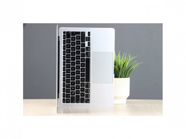 Használt MacBook Air 13