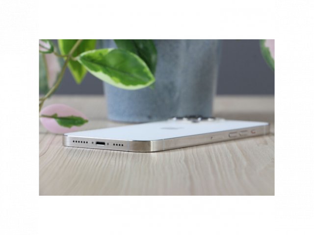 Használt Apple iPhone 13 Pro Max 128GB Silver C+ US-7105