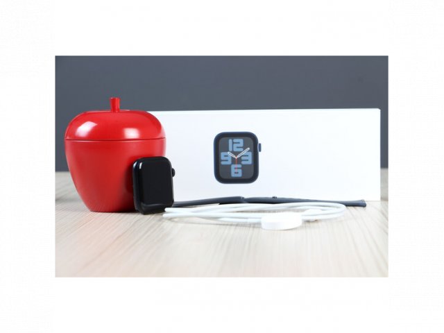 Használt Apple Watch SE2 44mm GPS Midnight A US-7724