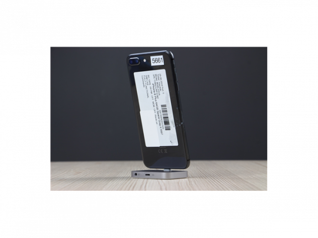 Használt Apple iPhone 8 Plus 64 GB Fekete C+ US-5661