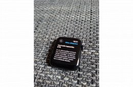 Apple Watch SE 2022 (2nd gen) Midnight (éjfekete) 44 mm Cellular + Ajándék szíjak