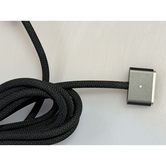 Használt USB-C adapter 70W Magsafe 3 kábellel