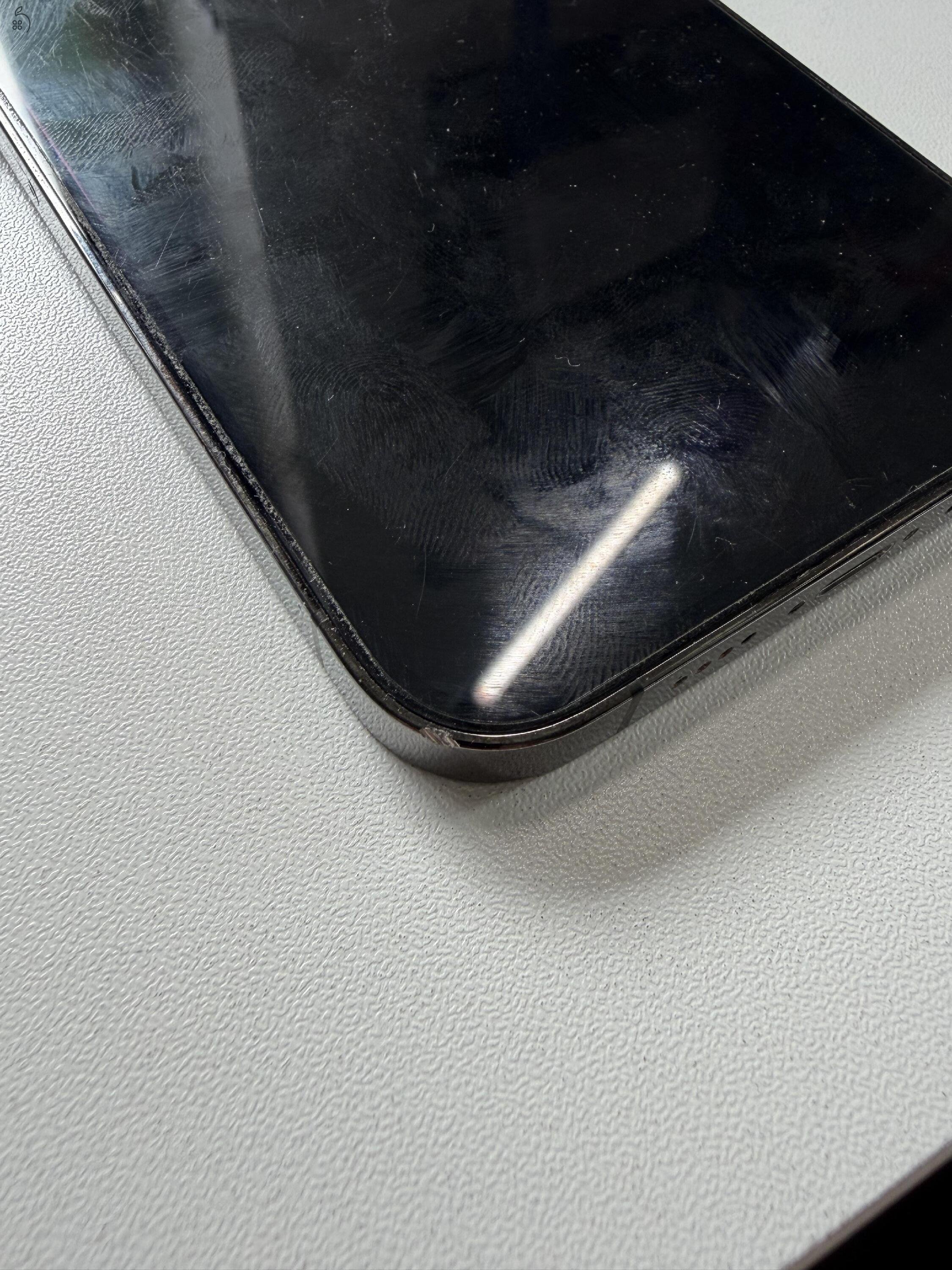 iPhone 13 Pro Max 256GB Graphite 78% Akku Független Kamera hibás 