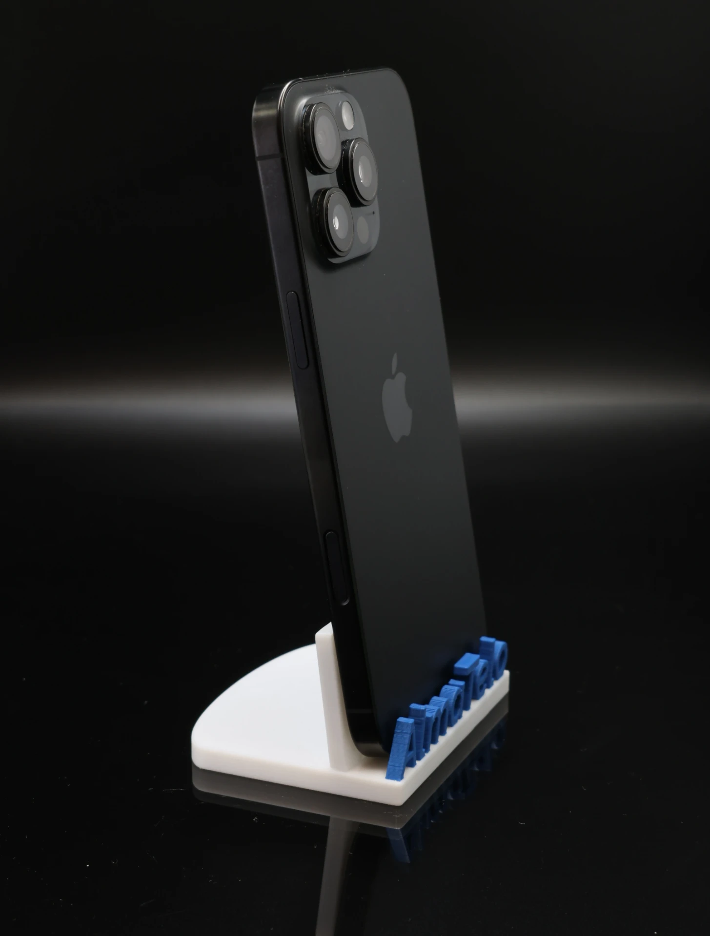 Apple iPhone 16 Pro Max 1TB Black Titanium 92% akku - 12 HÓ GARANCIA