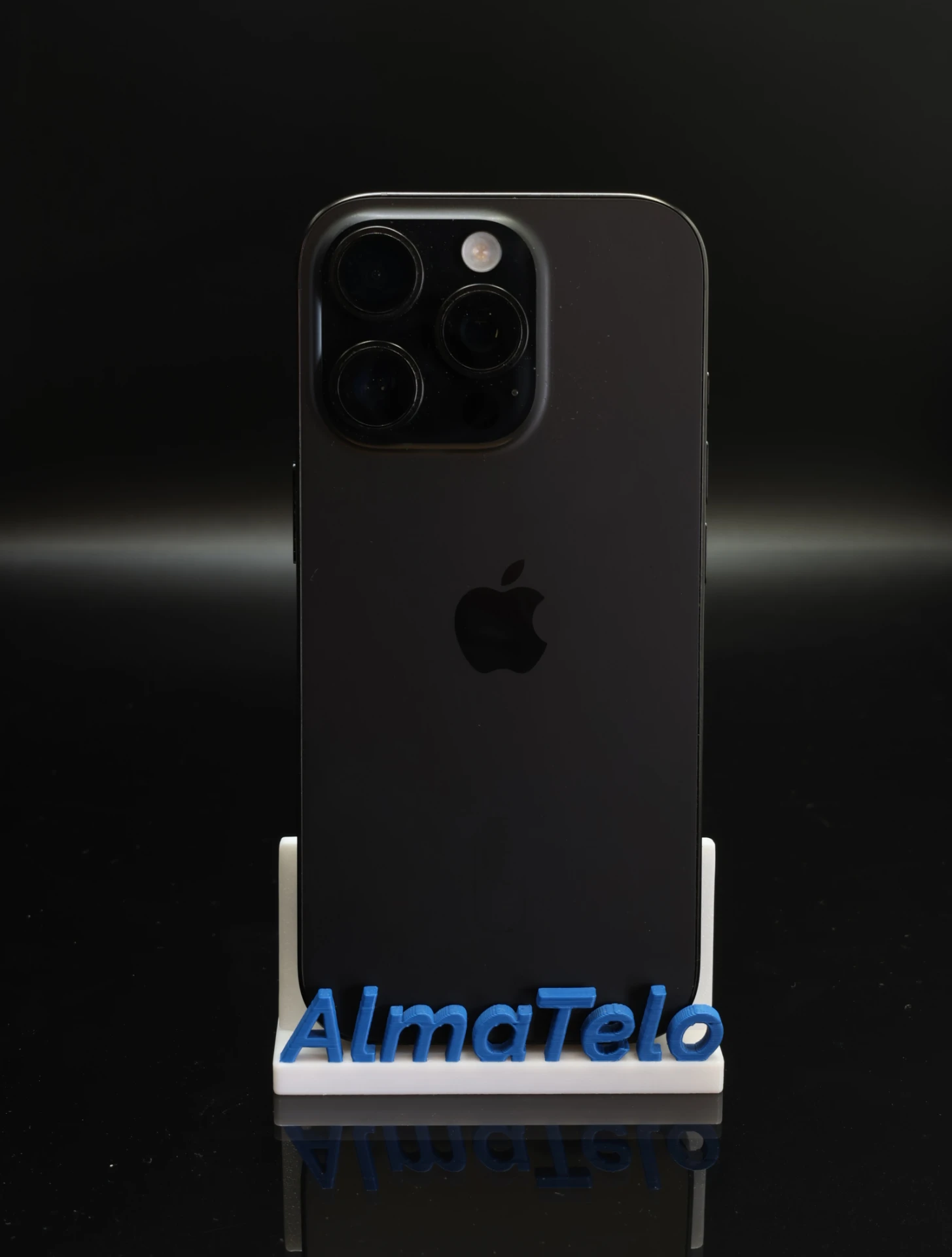 Apple iPhone 16 Pro 128 GB Black Titanium 99% akku - 12 HÓ GARANCIA