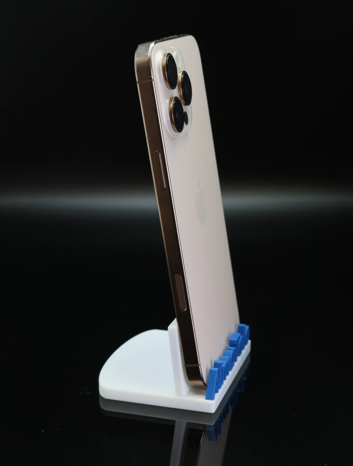 Apple iPhone 16 Pro Max 256 GB Desert Titanium 100% akku - 12 HÓ GARANCIA