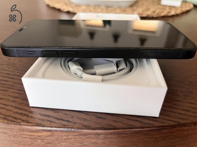 FÜGGETLEN iPhone 12 Black 128GB