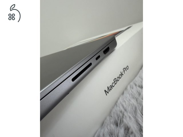 Apple MacBook Pro 2021 16