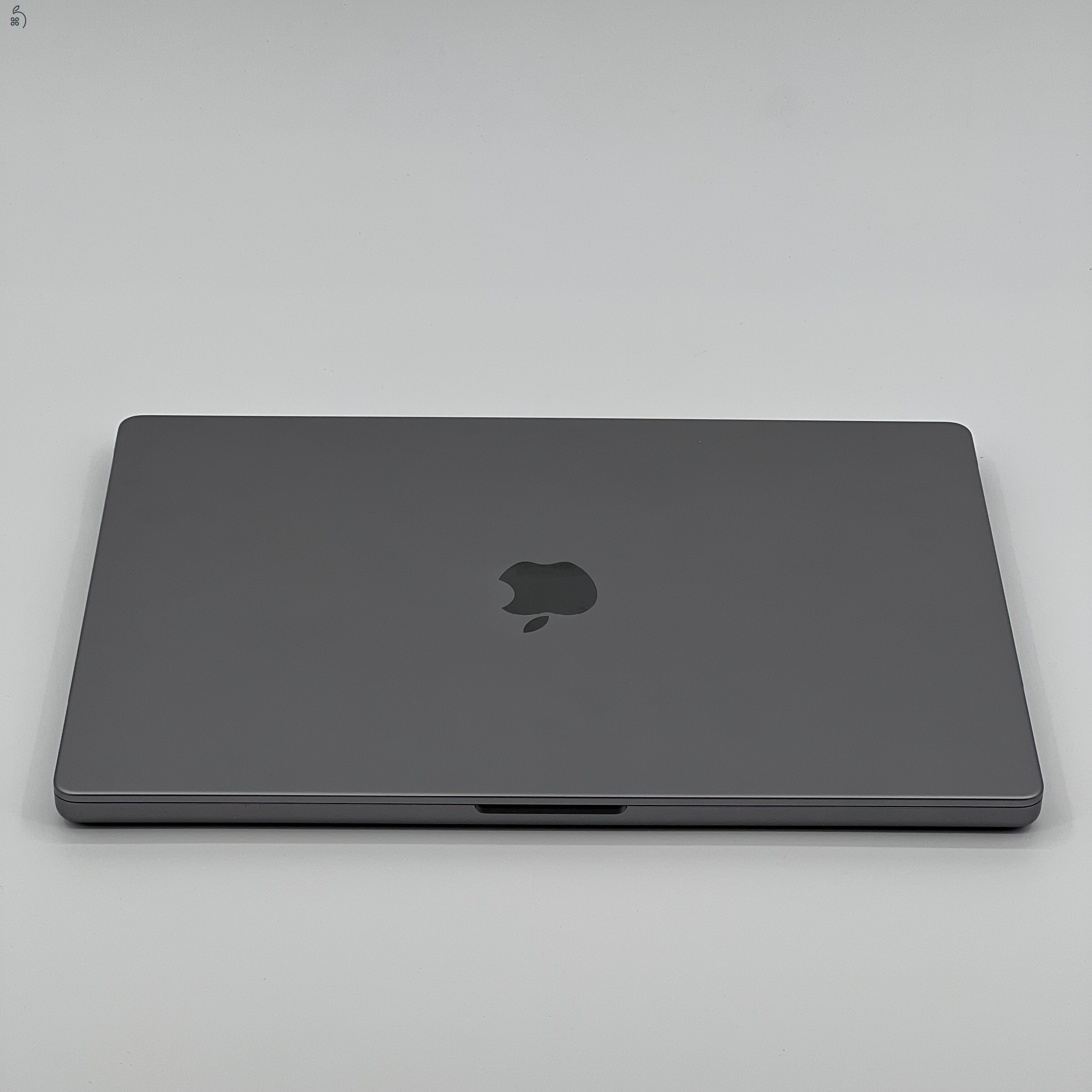 MacBook Pro 16″ 2021, M1 Max 10 Cores, 32 GB RAM, 32 core GPU, 1TB SSD,  27% Áfa, (0527AB)