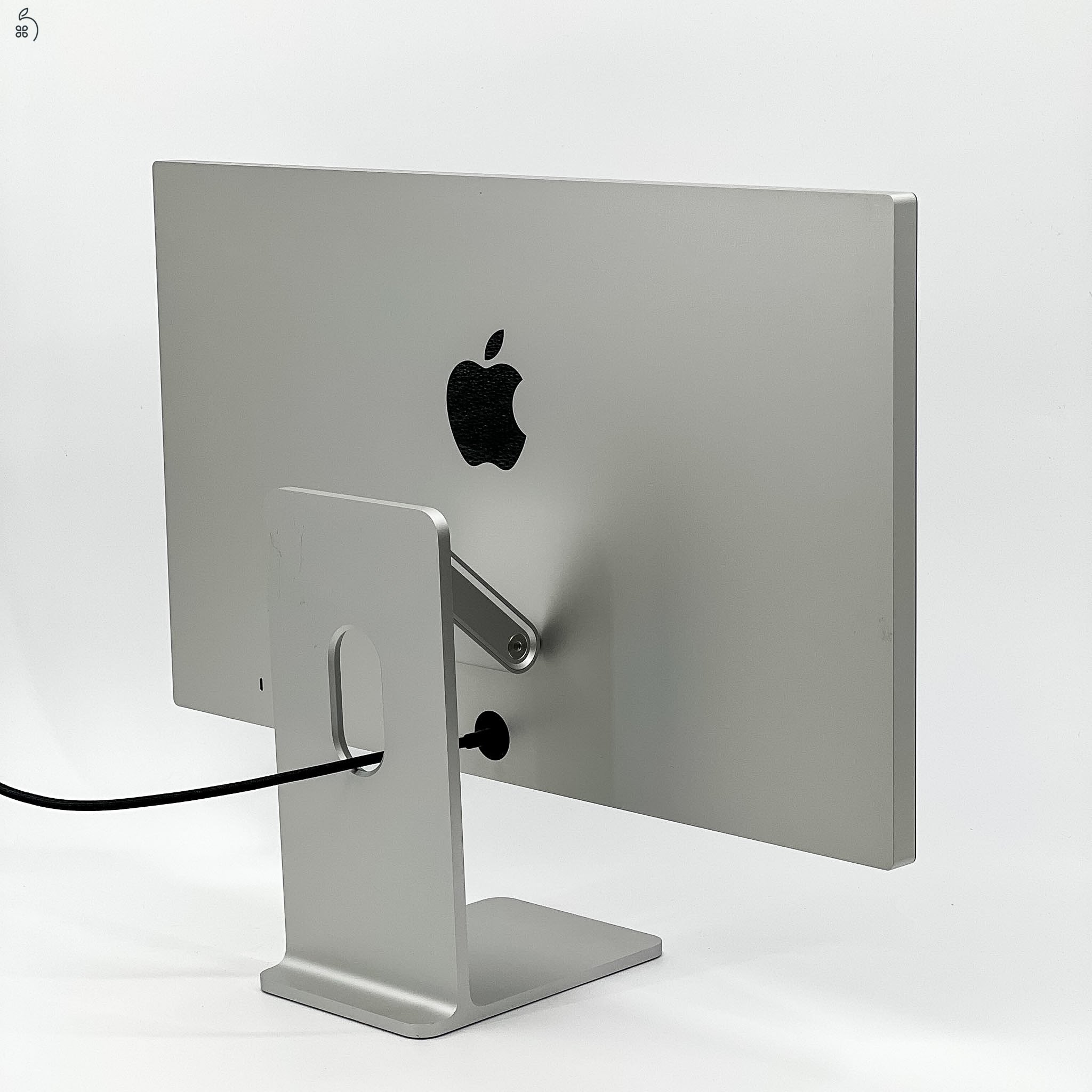 Apple Studio Display 27
