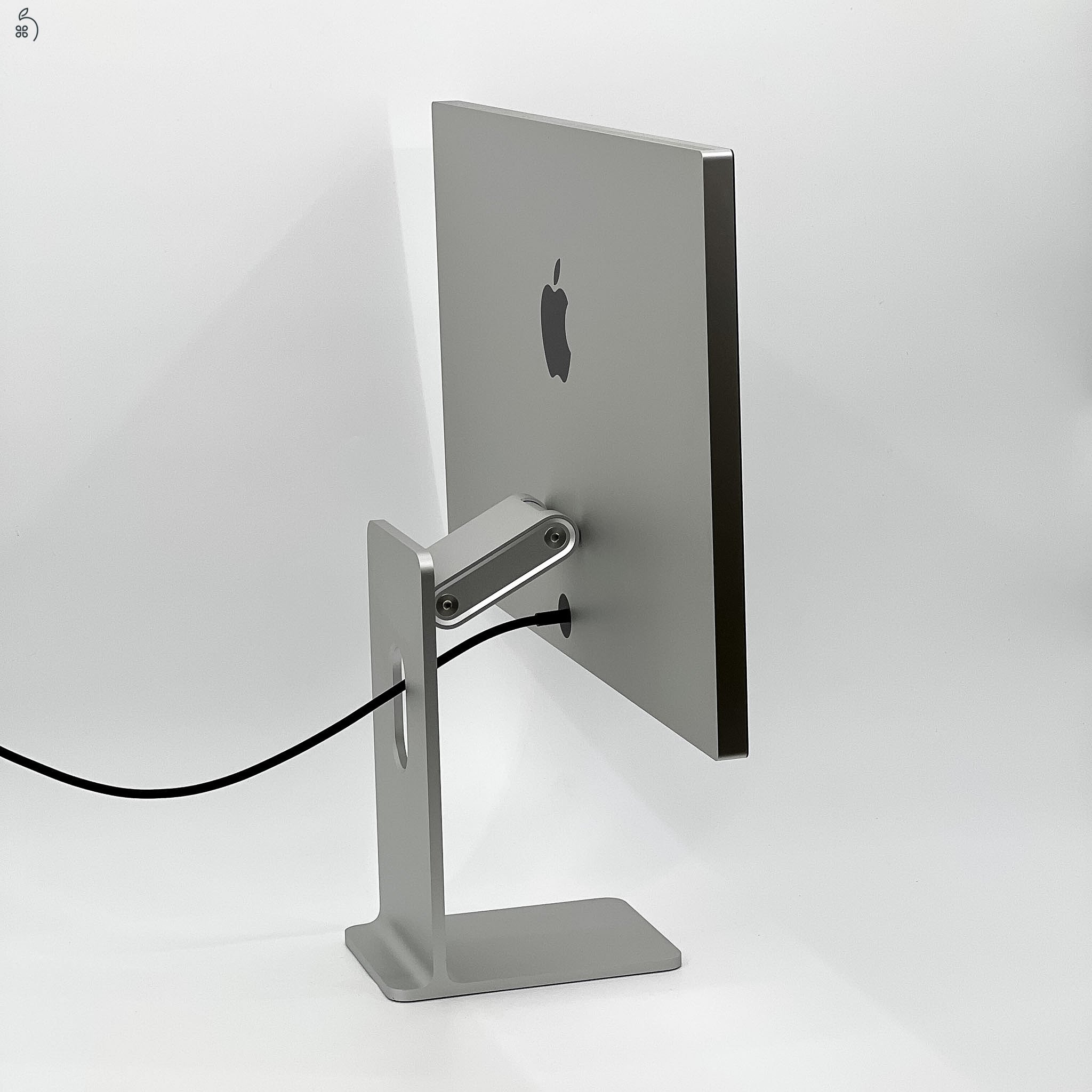 Apple Studio Display 27