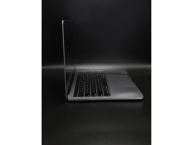 Apple MacBook Pro 13″ 2020 i7 512 GB Space Gray 341% akku - 12 HÓ GARANCIA