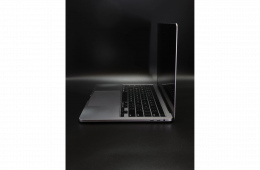Apple MacBook Pro 13″ 2020 i7 512 GB Space Gray 341% akku - 12 HÓ GARANCIA