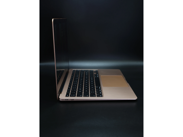 Apple MacBook Air 13″ 2020 M1 256 GB Gold 86% akku - 12 HÓ GARANCIA