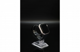 Apple Watch Series 8 Aluminium 41mm Starlight 85% akku - 12 HÓ GARANCIA