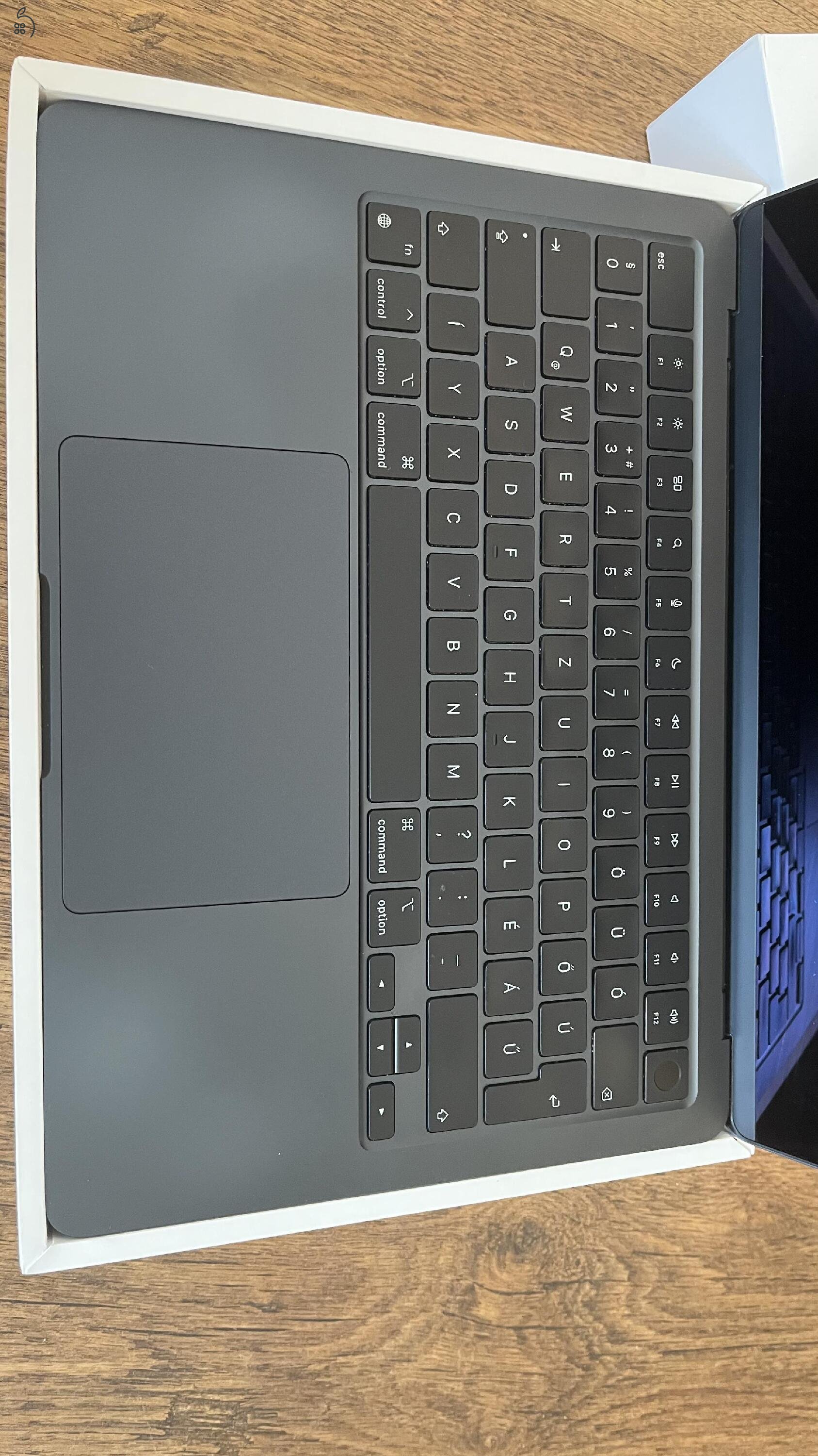 MacBook Air M3 2024 - 256 GB MAG - 8 GB GPU