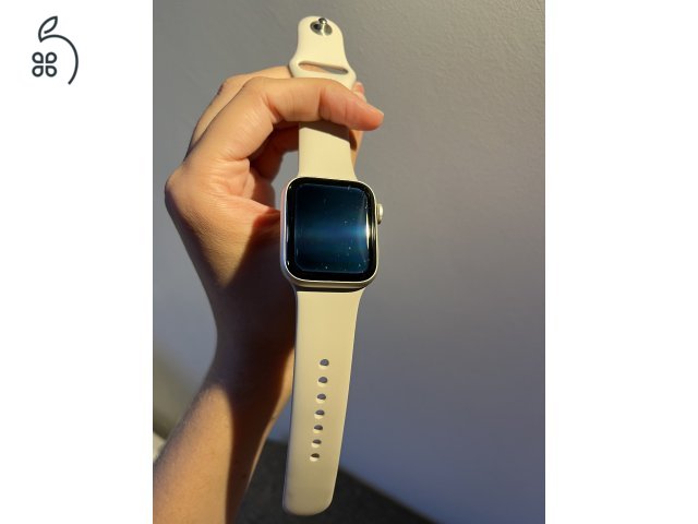Apple Watch SE 2 (2022) Starlight - Akku 95 %