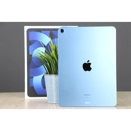 Használt Apple iPad Air 5 64GB kék Wifi A US-8226