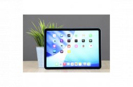 Használt Apple iPad Air 5 64GB kék Wifi A US-8226