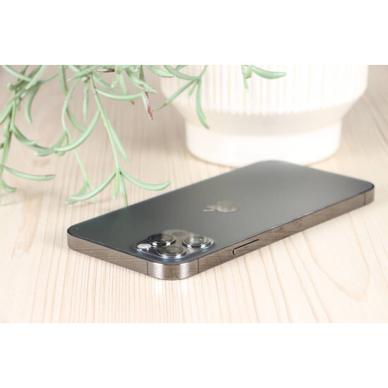 Használt Apple iPhone 12 Pro 128GB asztroszürke B US-8233