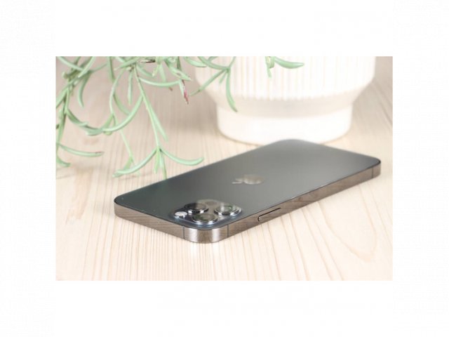 Használt Apple iPhone 12 Pro 128GB asztroszürke B US-8233
