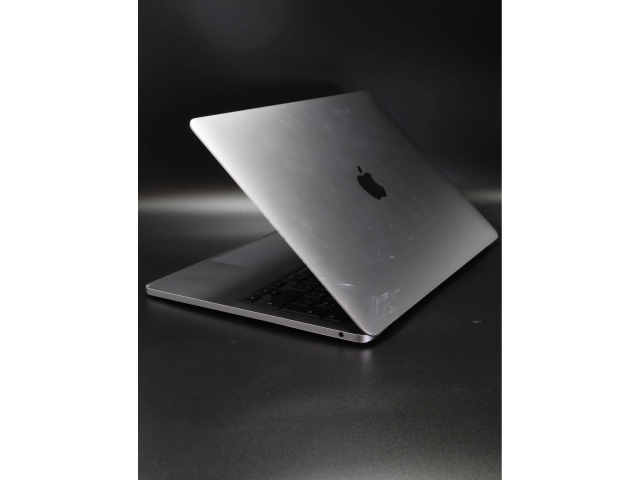 Apple MacBook Pro 13″ 2020 M1 256 GB Space Gray 93% akku - 12 HÓ GARANCIA