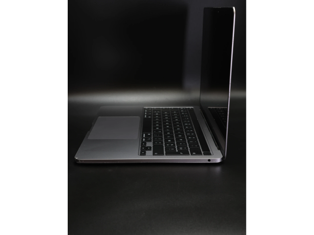 Apple MacBook Pro 13″ 2020 M1 256 GB Space Gray 93% akku - 12 HÓ GARANCIA