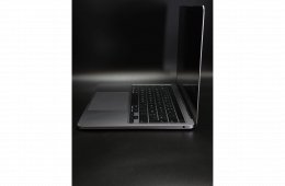 Apple MacBook Pro 13″ 2020 M1 256 GB Space Gray 93% akku - 12 HÓ GARANCIA