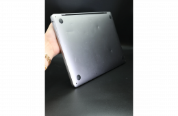 Apple MacBook Pro 13″ 2020 M1 256 GB Space Gray 93% akku - 12 HÓ GARANCIA