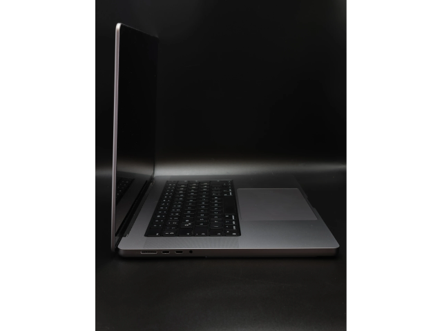 Apple MacBook Pro 16″ 2021 M1 Pro 1TB Space Gray 89% akku - 12 HÓ GARANCIA