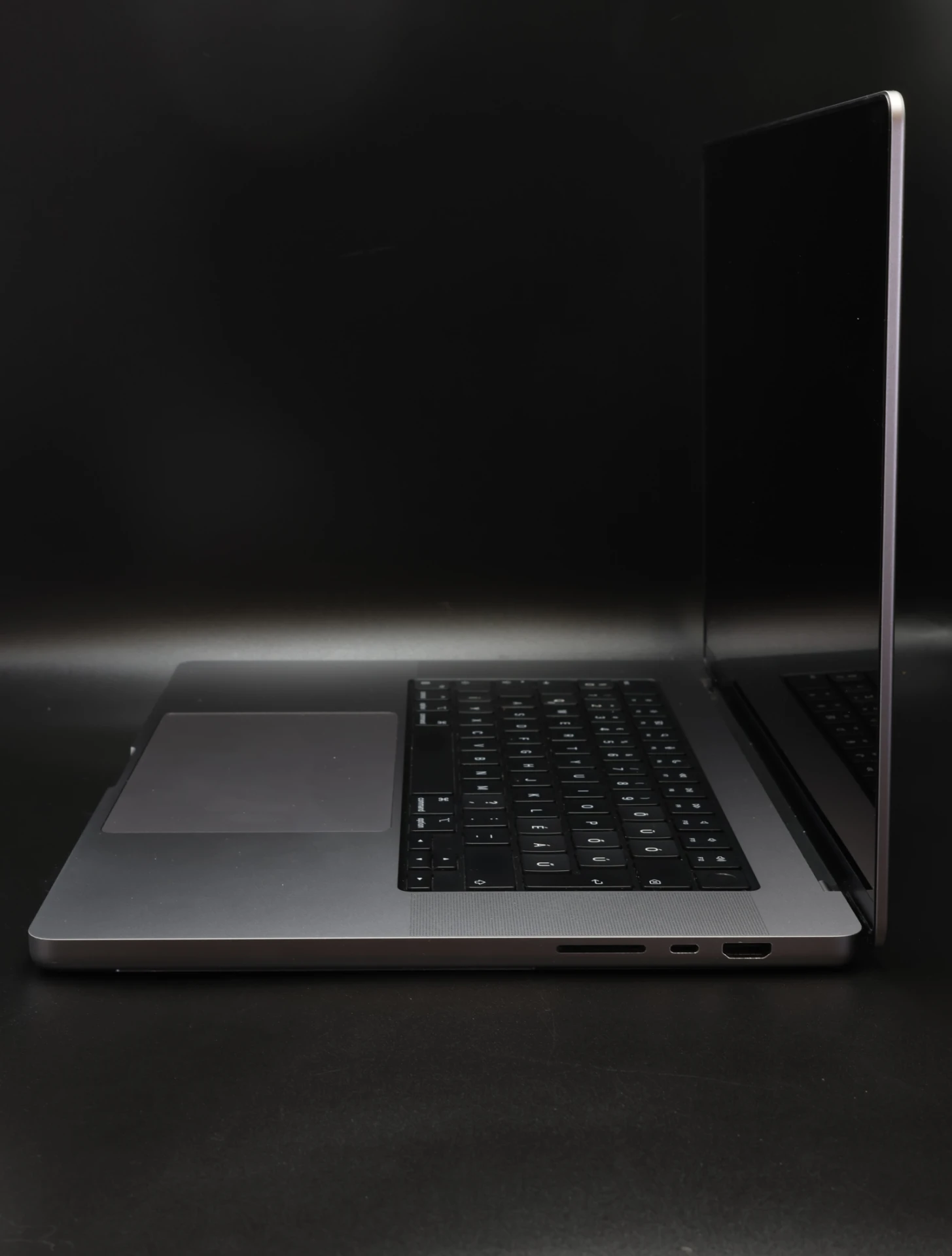 Apple MacBook Pro 16″ 2021 M1 Pro 1TB Space Gray 89% akku - 12 HÓ GARANCIA