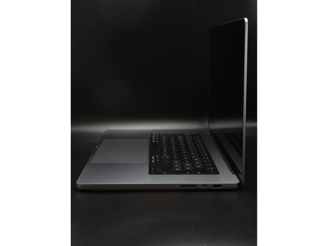 Apple MacBook Pro 16″ 2021 M1 Pro 1TB Space Gray 89% akku - 12 HÓ GARANCIA