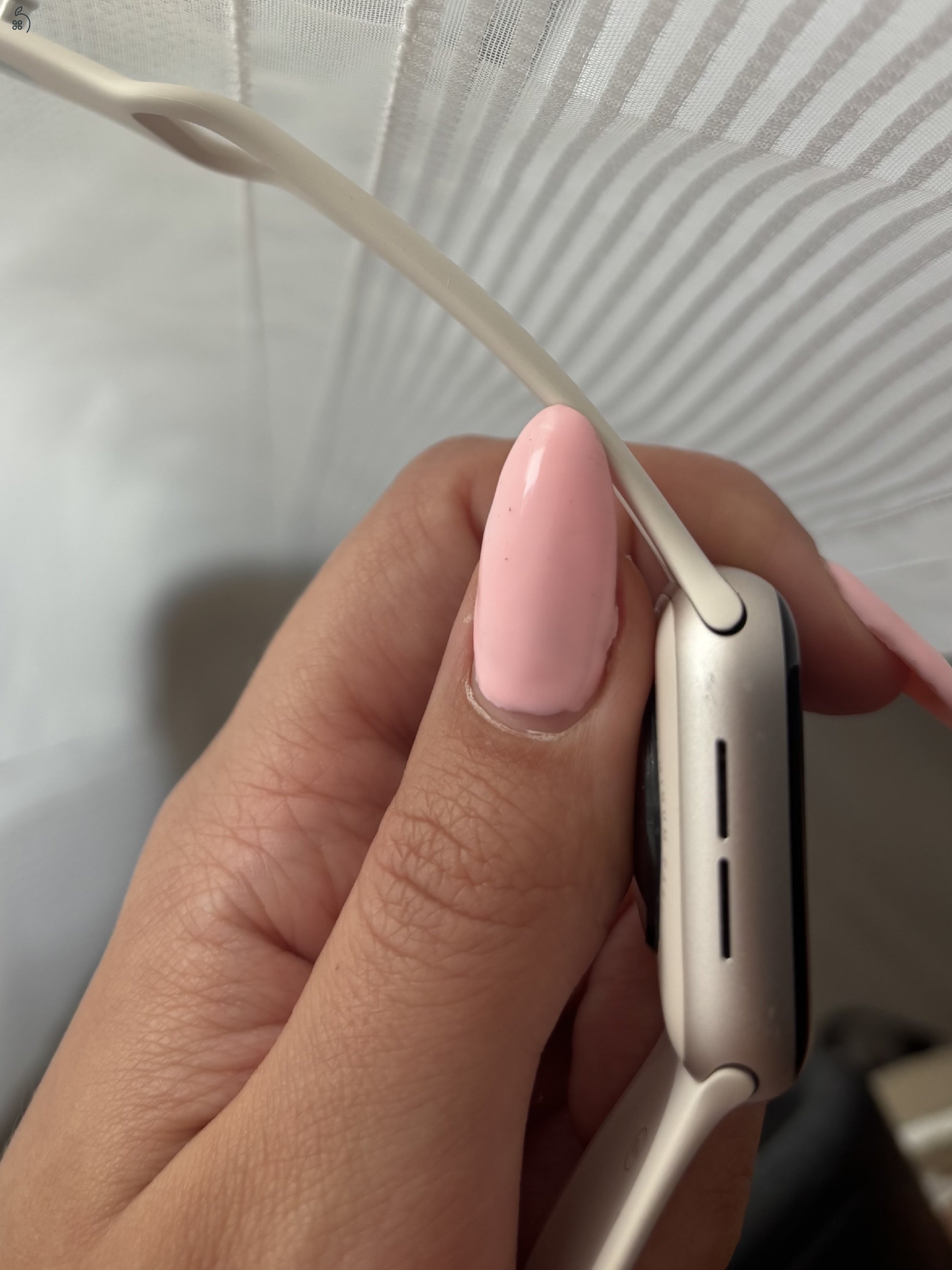 apple watch SE 3 (2025) 40mm, starlight