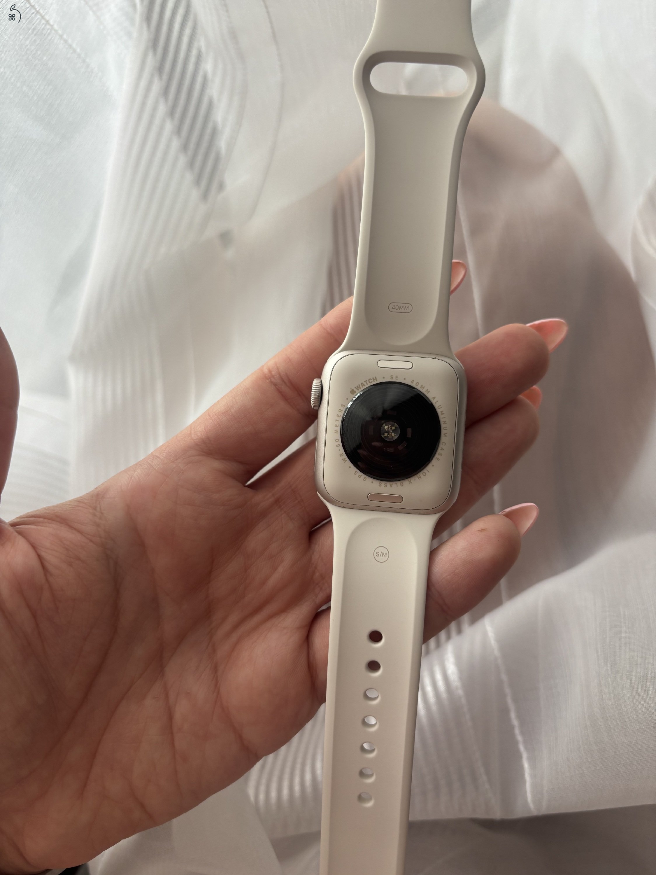 apple watch SE 3 (2025) 40mm, starlight